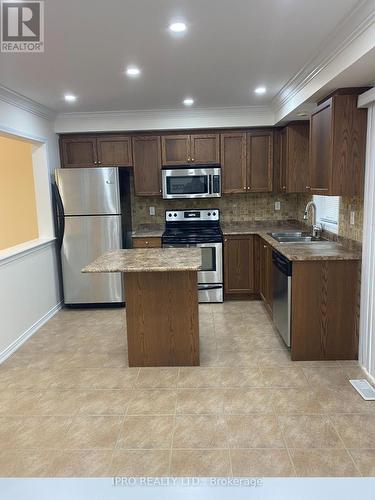 44 Yeaman Drive, Cambridge, ON - Indoor Photo Showing Kitchen With Stainless Steel Kitchen With Double Sink