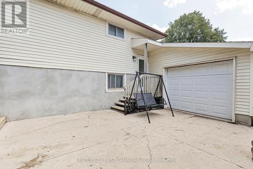 51 Barrett Crescent, London, ON - Outdoor With Exterior