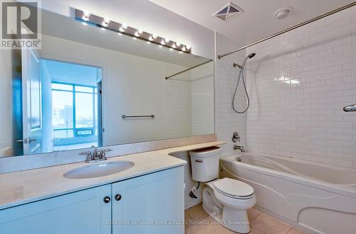 1708 - 15 Windermere Avenue, Toronto, ON - Indoor Photo Showing Bathroom