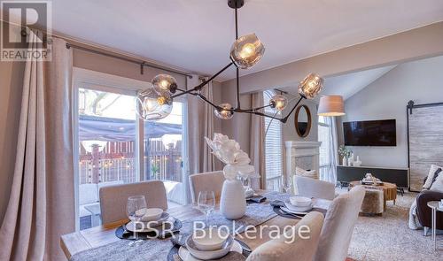 10A - 270 Morrison Road, Kitchener, ON - Indoor Photo Showing Dining Room