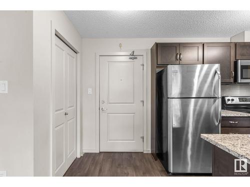 #106 7711 71 St Nw, Edmonton, AB - Indoor Photo Showing Kitchen With Stainless Steel Kitchen