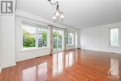 507 Cherokee Way, Stittsville, ON - Indoor Photo Showing Other Room