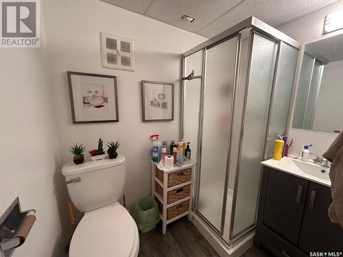 1291 111Th Street, North Battleford, SK - Indoor Photo Showing Bathroom