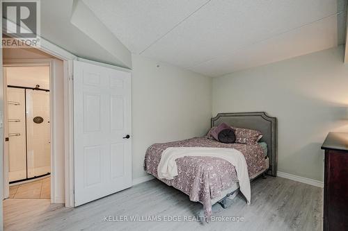 301 - 1441 Walker'S Line, Burlington, ON - Indoor Photo Showing Bedroom