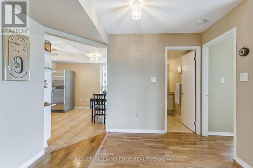 809 - 5080 Pinedale Avenue, Burlington, ON - Indoor Photo Showing Other Room