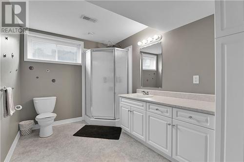 91 Haramis Drive, Renfrew, ON - Indoor Photo Showing Bathroom