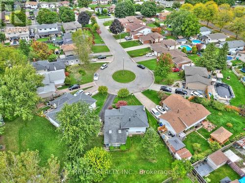 6529 Dalena Place, Niagara Falls, ON - Outdoor With View