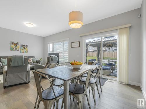 6507 167B Av Nw, Edmonton, AB - Indoor Photo Showing Dining Room