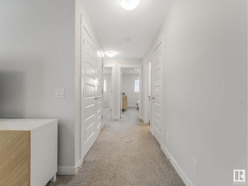 6507 167B Av Nw, Edmonton, AB - Indoor Photo Showing Other Room