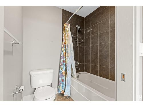 5406 Mcluhan End En Nw, Edmonton, AB - Indoor Photo Showing Bathroom