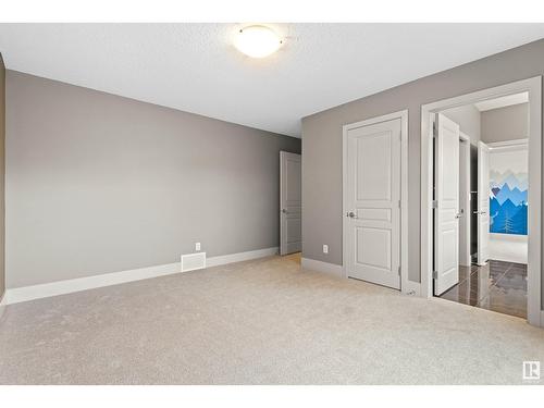 5406 Mcluhan End En Nw, Edmonton, AB - Indoor Photo Showing Other Room