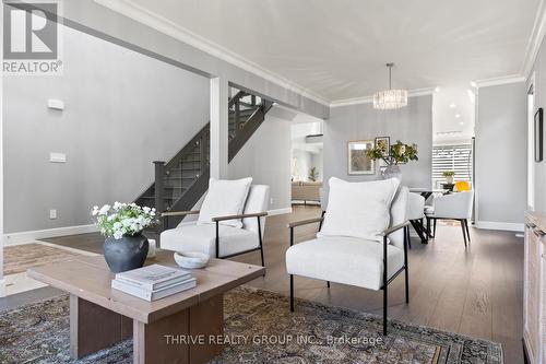 4114 Campbell Street N, London, ON - Indoor Photo Showing Living Room