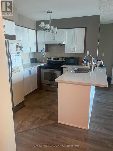 3901 - 18 Spring Garden Avenue, Toronto, ON - Indoor Photo Showing Kitchen With Double Sink