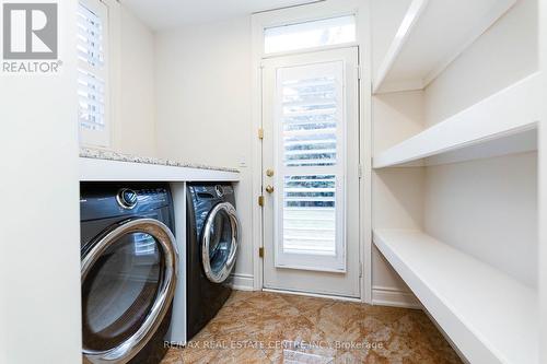 645 Cranleigh Court, Mississauga, ON - Indoor Photo Showing Laundry Room