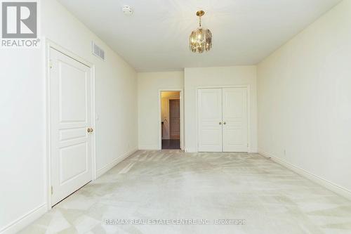 645 Cranleigh Court, Mississauga, ON - Indoor Photo Showing Other Room