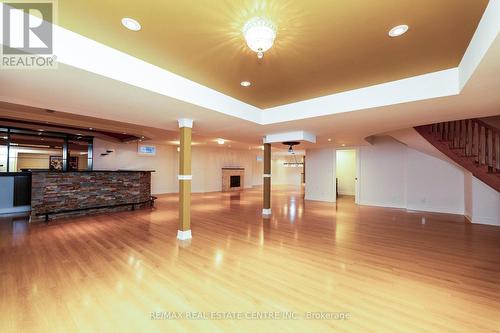 645 Cranleigh Court, Mississauga, ON - Indoor