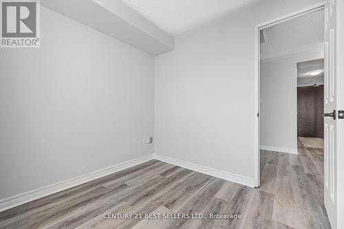 908 - 101 Subway Crescent, Toronto, ON - Indoor Photo Showing Other Room