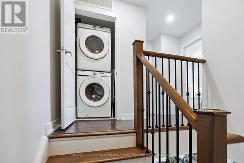 95 - 100 Parrotta Drive, Toronto, ON - Indoor Photo Showing Laundry Room