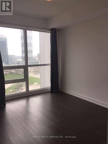 1704 - 2220 Lake Shore Boulevard, Toronto, ON - Indoor Photo Showing Other Room