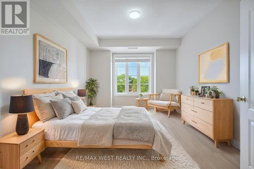 420 - 3351 Cawthra Road, Mississauga, ON - Indoor Photo Showing Bedroom