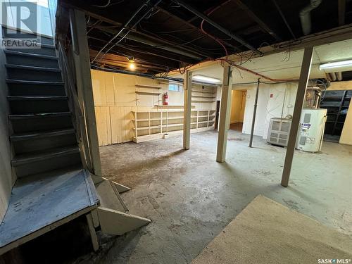 211 4Th Avenue E, Biggar, SK - Indoor Photo Showing Basement