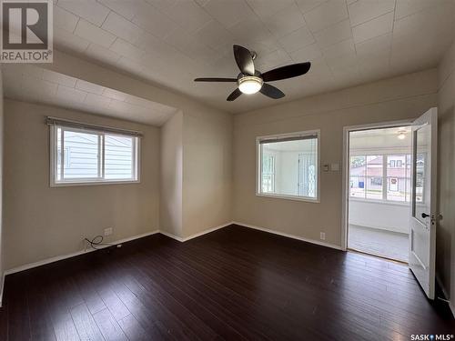 211 4Th Avenue E, Biggar, SK - Indoor Photo Showing Other Room