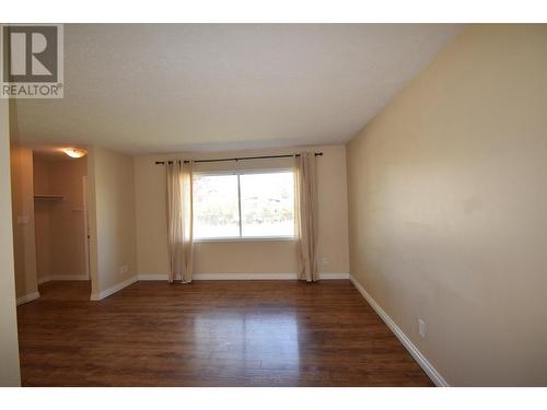 301 11Th  S Street, Cranbrook, BC - Indoor Photo Showing Other Room