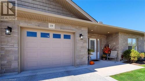 Garage has heated floor. - 246 Grey Street S Unit# 19, Southampton, ON - Outdoor