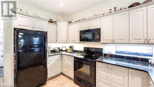 246 Grey Street S Unit# 19, Southampton, ON - Indoor Photo Showing Kitchen