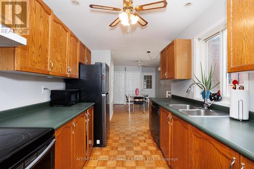 57 Cottingham Crescent, Kawartha Lakes (Lindsay), ON - Indoor Photo Showing Kitchen With Double Sink