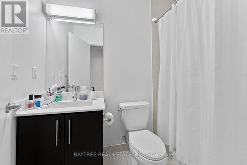 304 - 58 Orchard View Boulevard, Toronto, ON - Indoor Photo Showing Bathroom