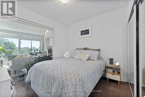 304 - 58 Orchard View Boulevard, Toronto, ON - Indoor Photo Showing Bedroom