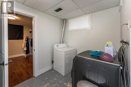 943 Vedder Crescent, Prince George, BC - Indoor Photo Showing Laundry Room