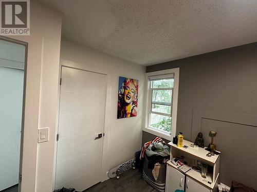 745 York Ave, Kamloops, BC - Indoor Photo Showing Other Room