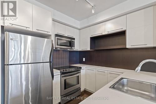 2308 - 25 Carlton Street, Toronto, ON - Indoor Photo Showing Kitchen