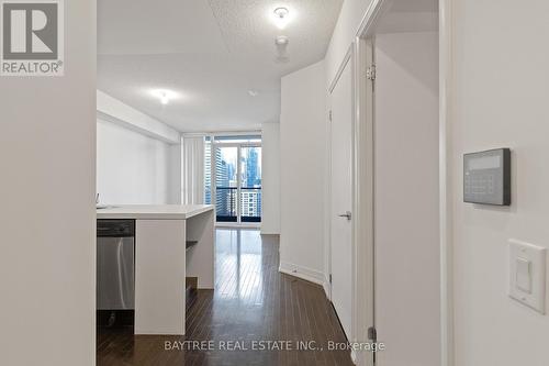 2308 - 25 Carlton Street, Toronto, ON - Indoor Photo Showing Other Room