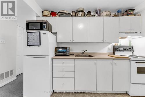 15 Lenthall Avenue, Toronto, ON - Indoor Photo Showing Kitchen