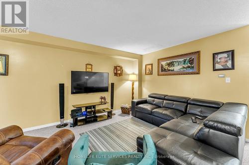 15 Lenthall Avenue, Toronto, ON - Indoor Photo Showing Living Room