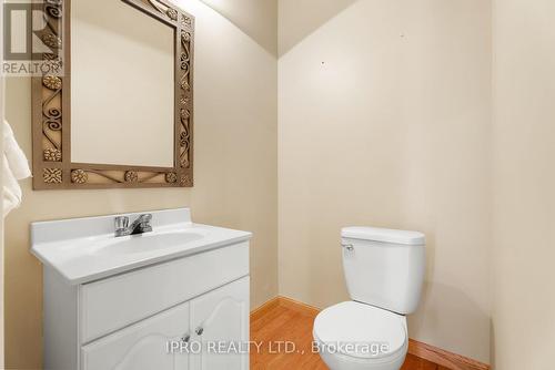 196 Nelson Street, Oakville, ON - Indoor Photo Showing Bathroom