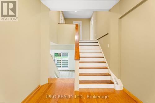 196 Nelson Street, Oakville, ON - Indoor Photo Showing Other Room