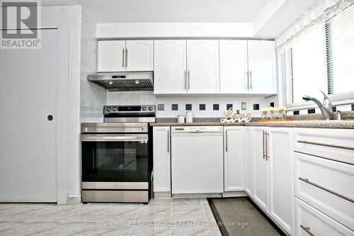 67 Pilkey Crescent, Toronto, ON - Indoor Photo Showing Kitchen With Double Sink