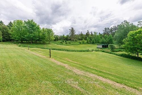 14902 Mount Pleasant Rd, Caledon, ON - Outdoor