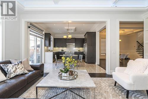 30 Garyscholl Road, Vaughan, ON - Indoor Photo Showing Living Room