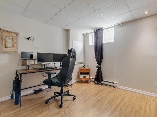 Bedroom - 313 Rue Des Groseillers, Saint-Eustache, QC - Indoor Photo Showing Office