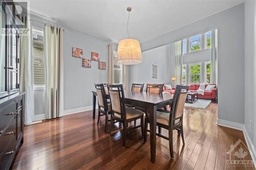 442 Landswood Way, Ottawa, ON - Indoor Photo Showing Dining Room