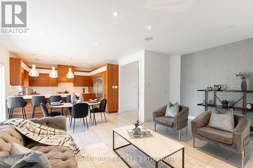 1157 Eagletrace Drive, London, ON - Indoor Photo Showing Living Room