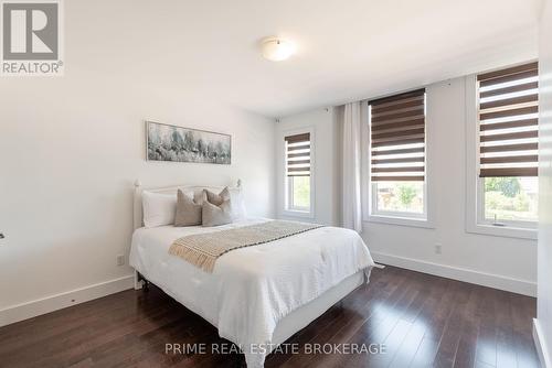 1157 Eagletrace Drive, London, ON - Indoor Photo Showing Bedroom