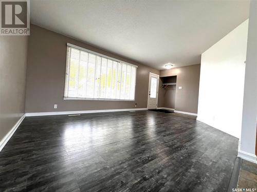 1671 Winnie Street, Swift Current, SK - Indoor Photo Showing Other Room