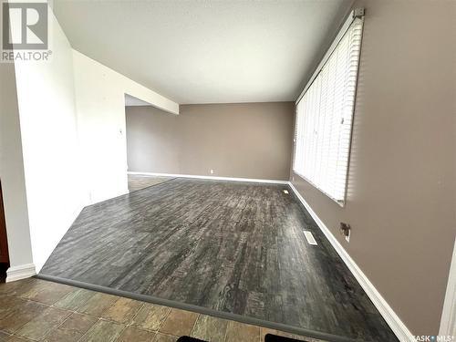 1671 Winnie Street, Swift Current, SK - Indoor Photo Showing Other Room