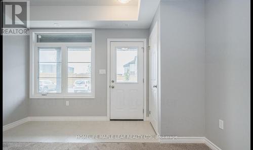 180 Oat Lane, Kitchener, ON - Indoor Photo Showing Other Room